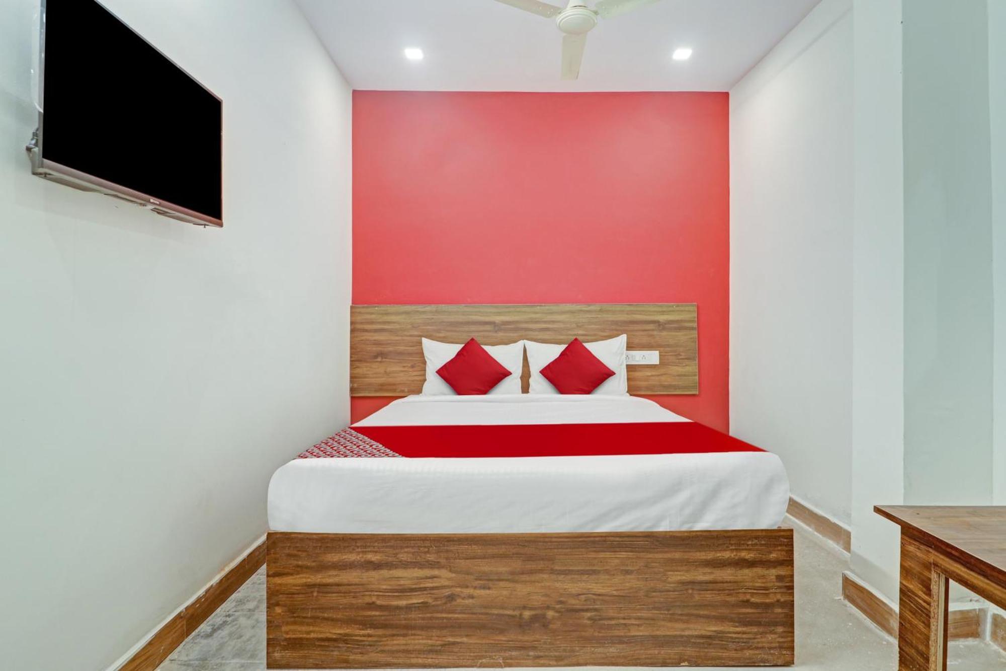 Hotel O Lavish Stay Sururnagar Exteriör bild