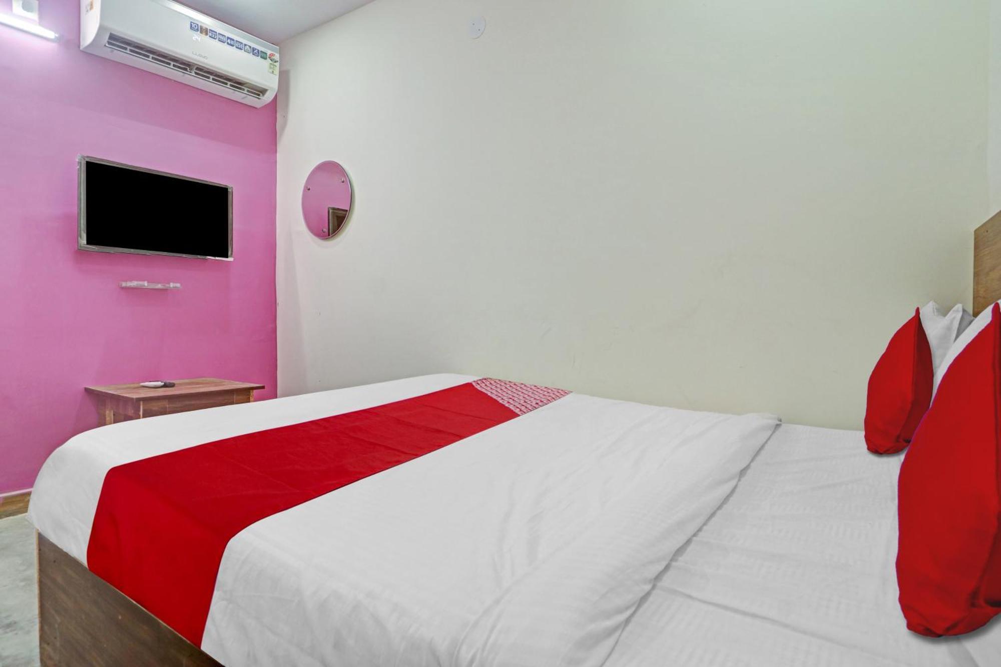 Hotel O Lavish Stay Sururnagar Exteriör bild