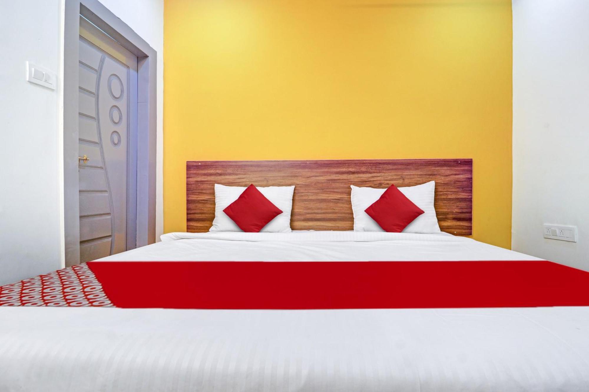 Hotel O Lavish Stay Sururnagar Exteriör bild